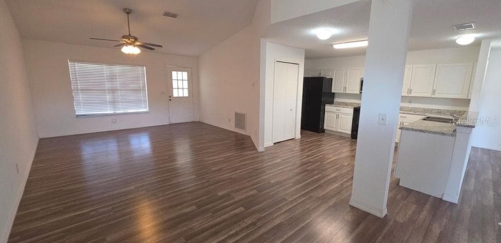 10159 CHESHAM DRIVE — photo 4 of 16