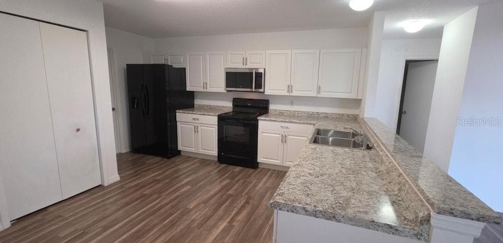 10159 CHESHAM DRIVE — photo 7 of 16