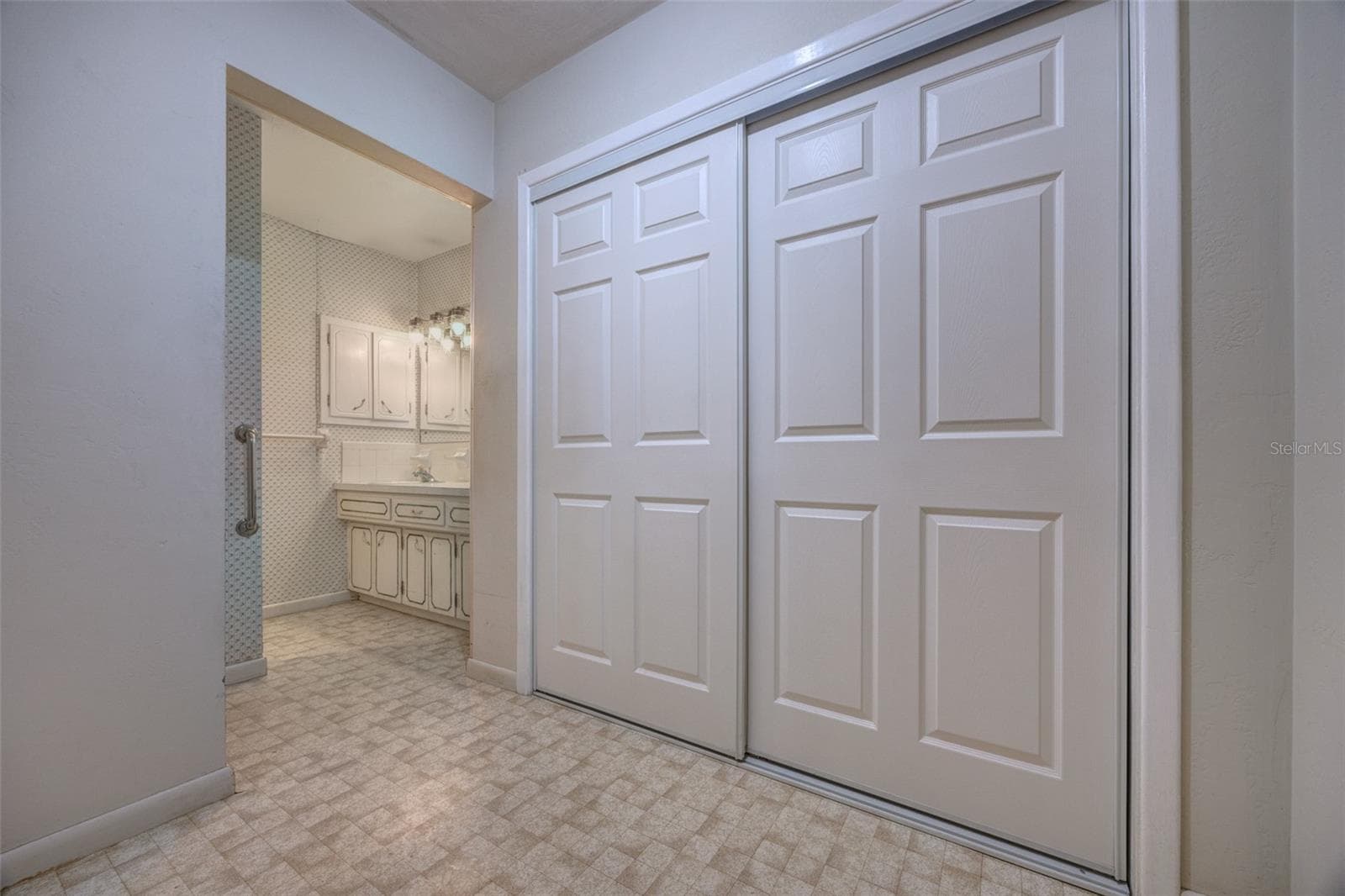 1790 CLARA AVE — photo 20 of 38