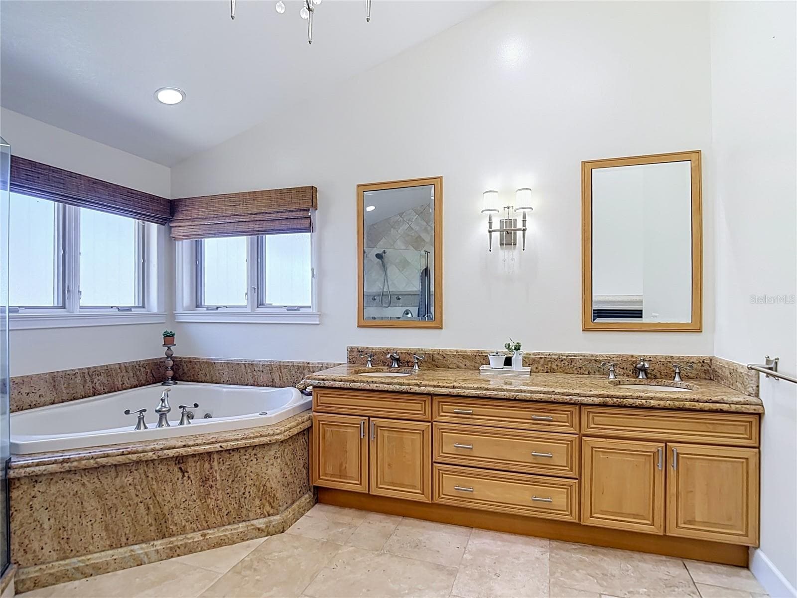 4146 DIAZ COURT — photo 35 of 100