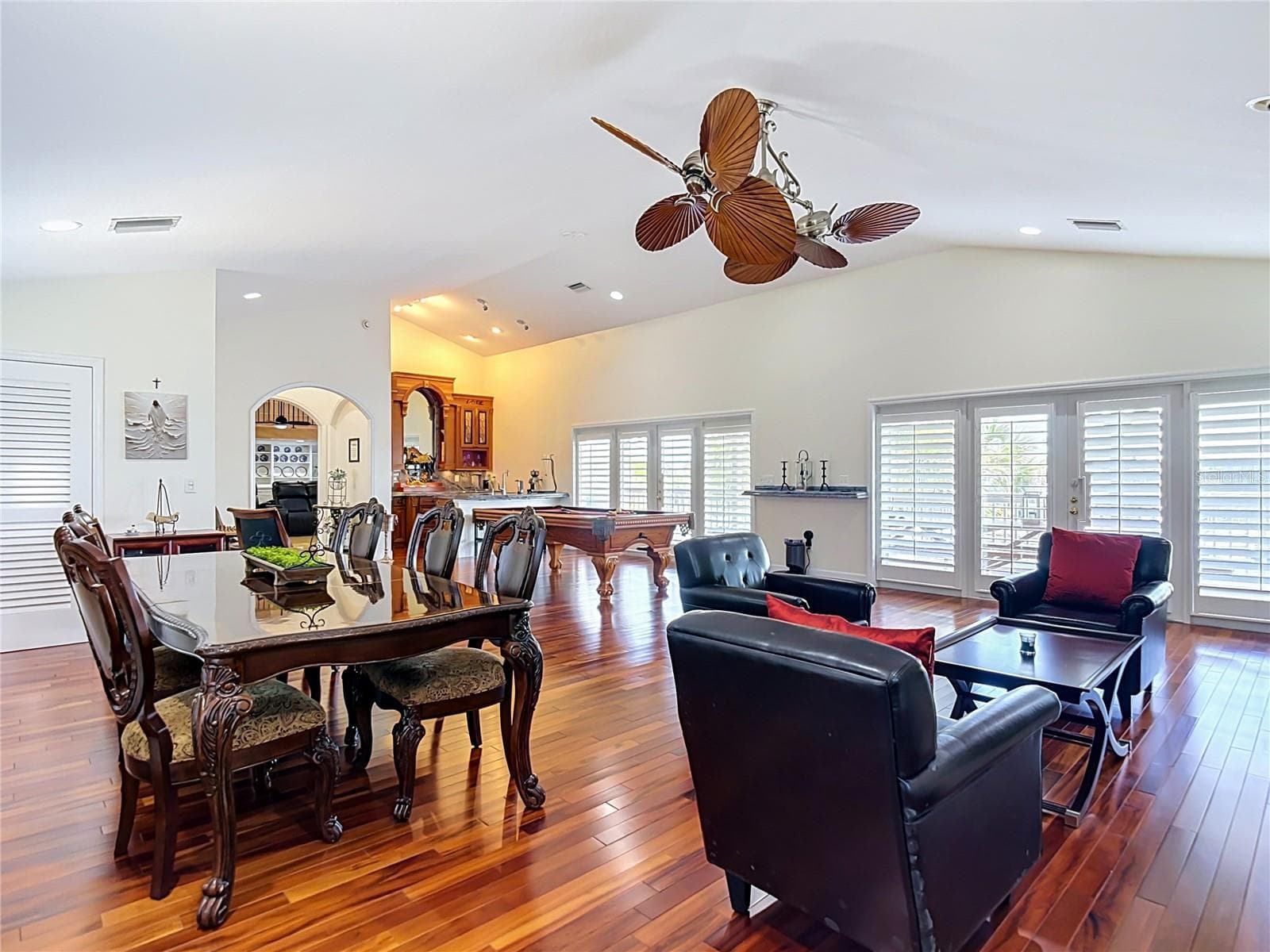 4146 DIAZ COURT — photo 16 of 100