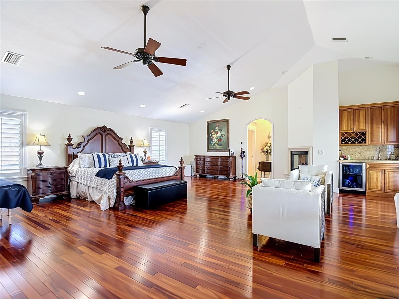4146 DIAZ COURT — photo 30 of 100