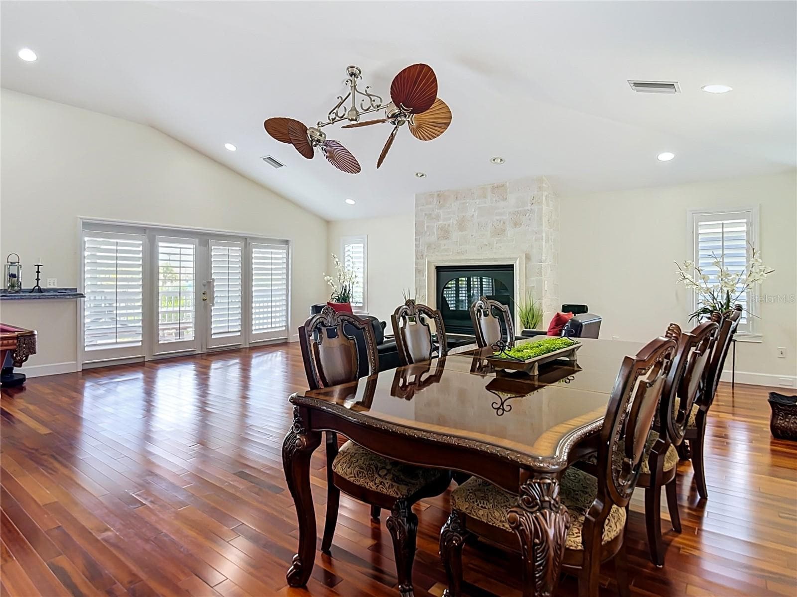 4146 DIAZ COURT — photo 17 of 100