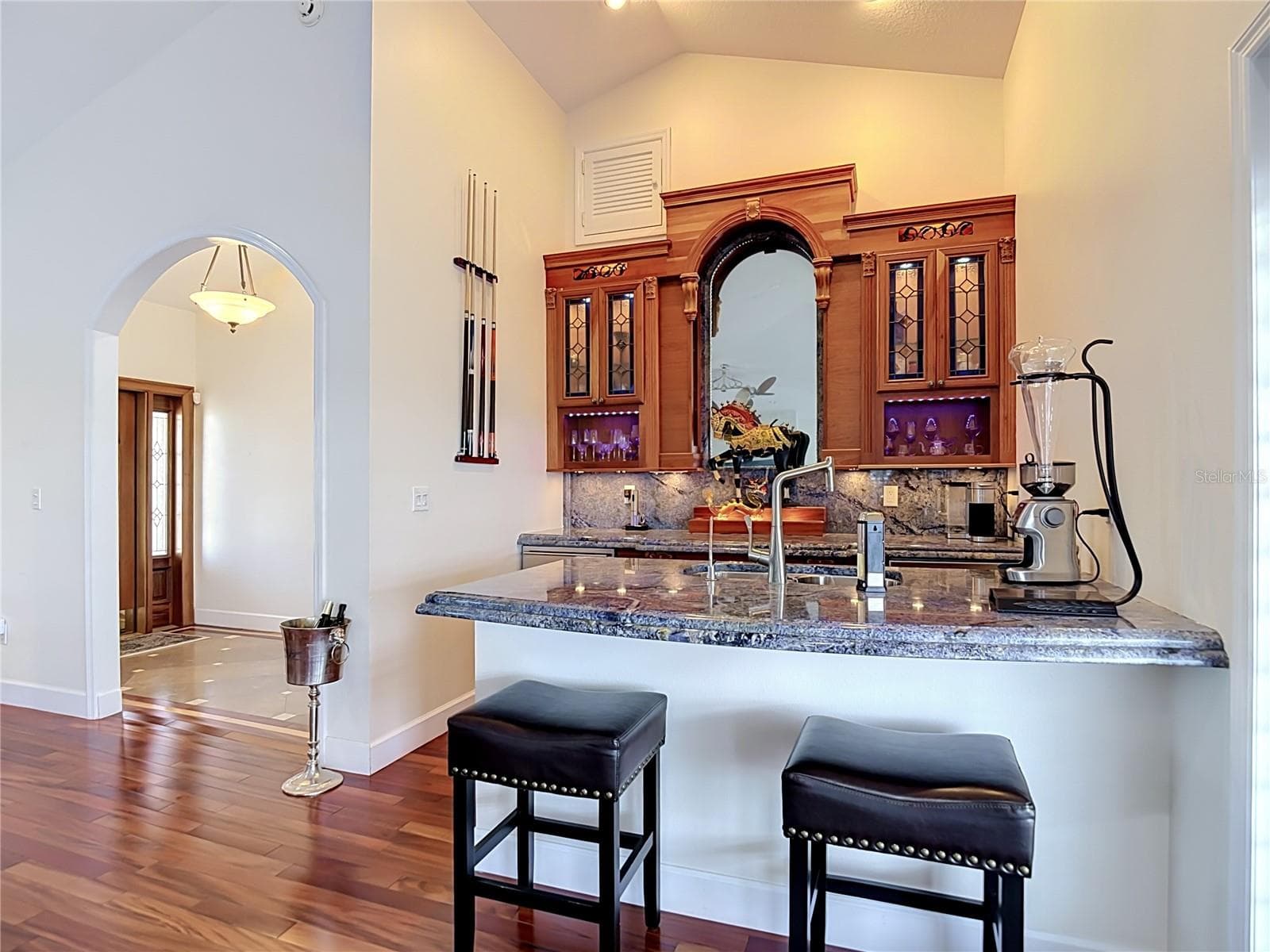 4146 DIAZ COURT — photo 11 of 100
