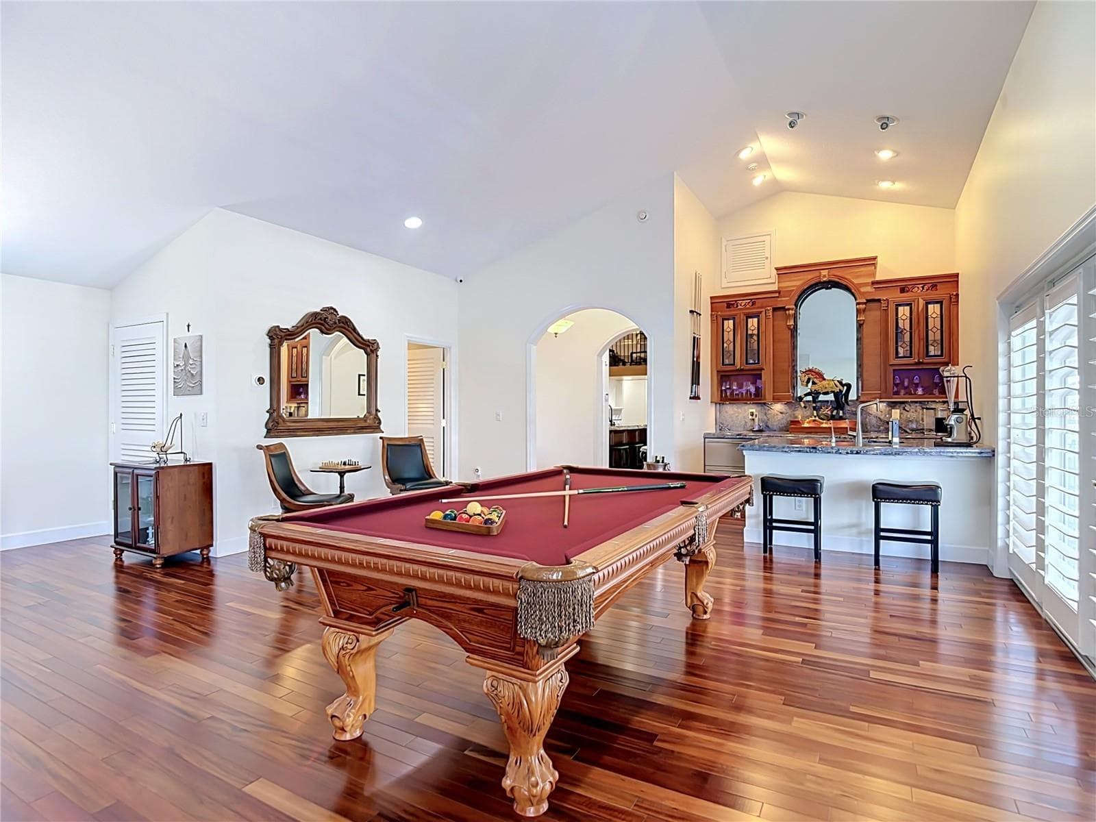 4146 DIAZ COURT — photo 14 of 100