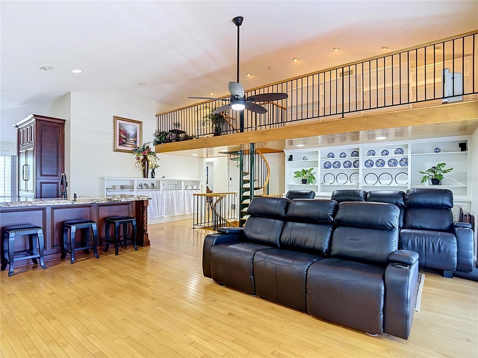 4146 DIAZ COURT — photo 18 of 100
