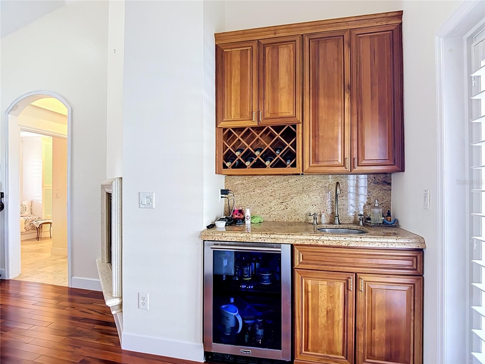 4146 DIAZ COURT — photo 32 of 100