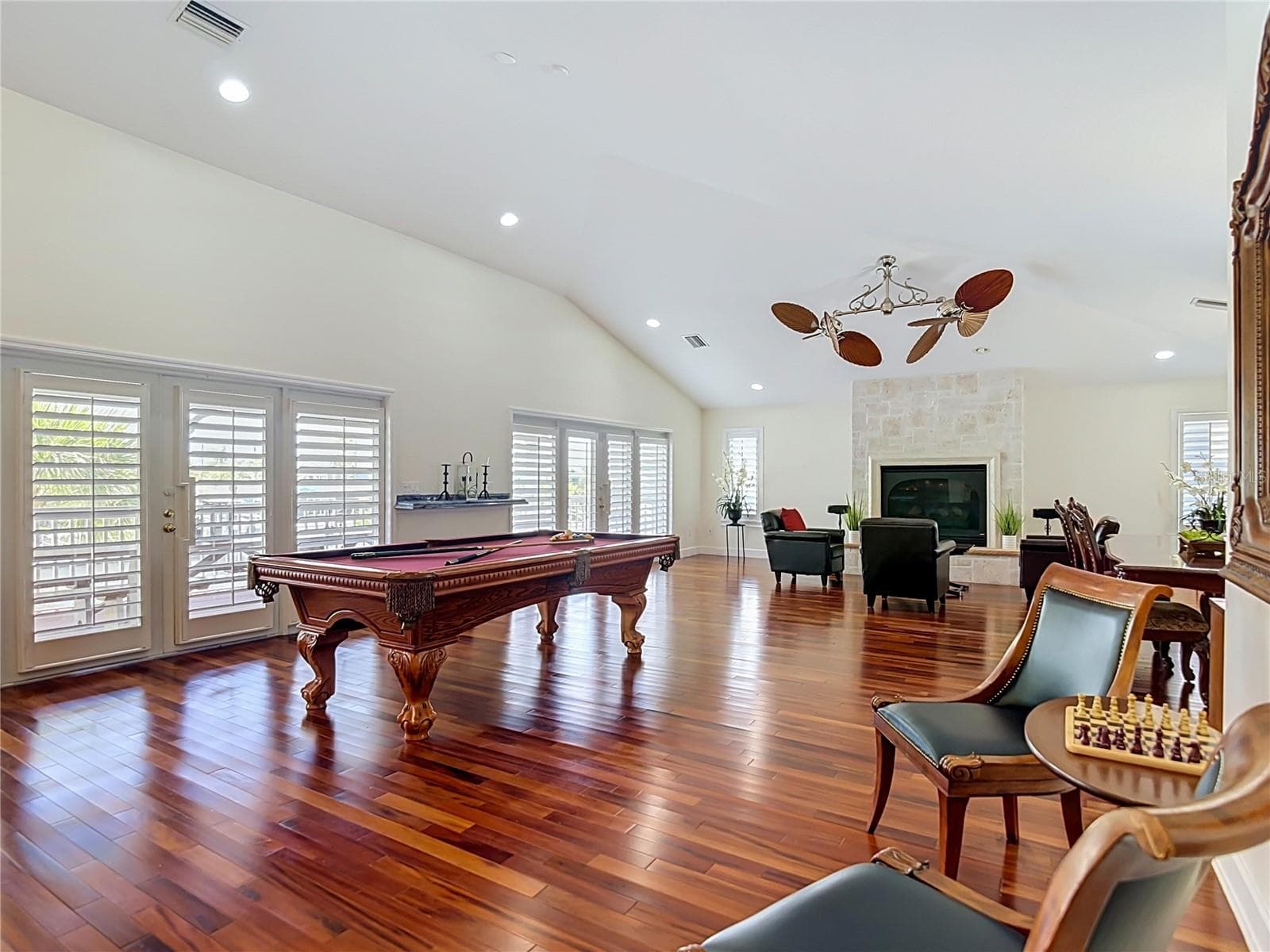 4146 DIAZ COURT — photo 9 of 100