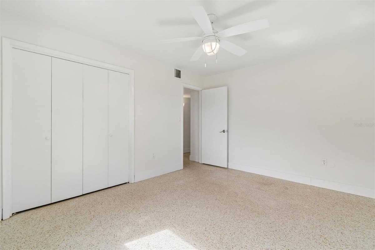 830 LA JOLLA AVENUE — photo 22 of 57