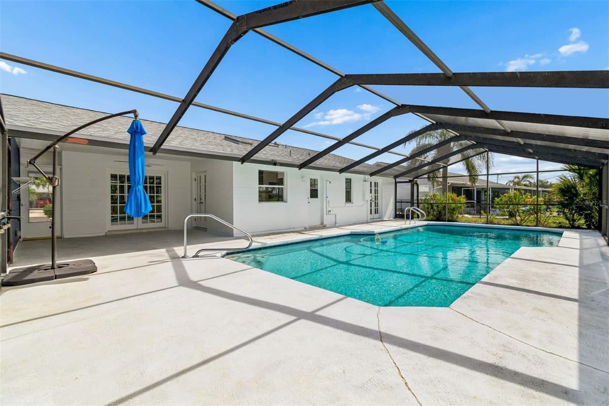 830 LA JOLLA AVENUE — photo 30 of 57