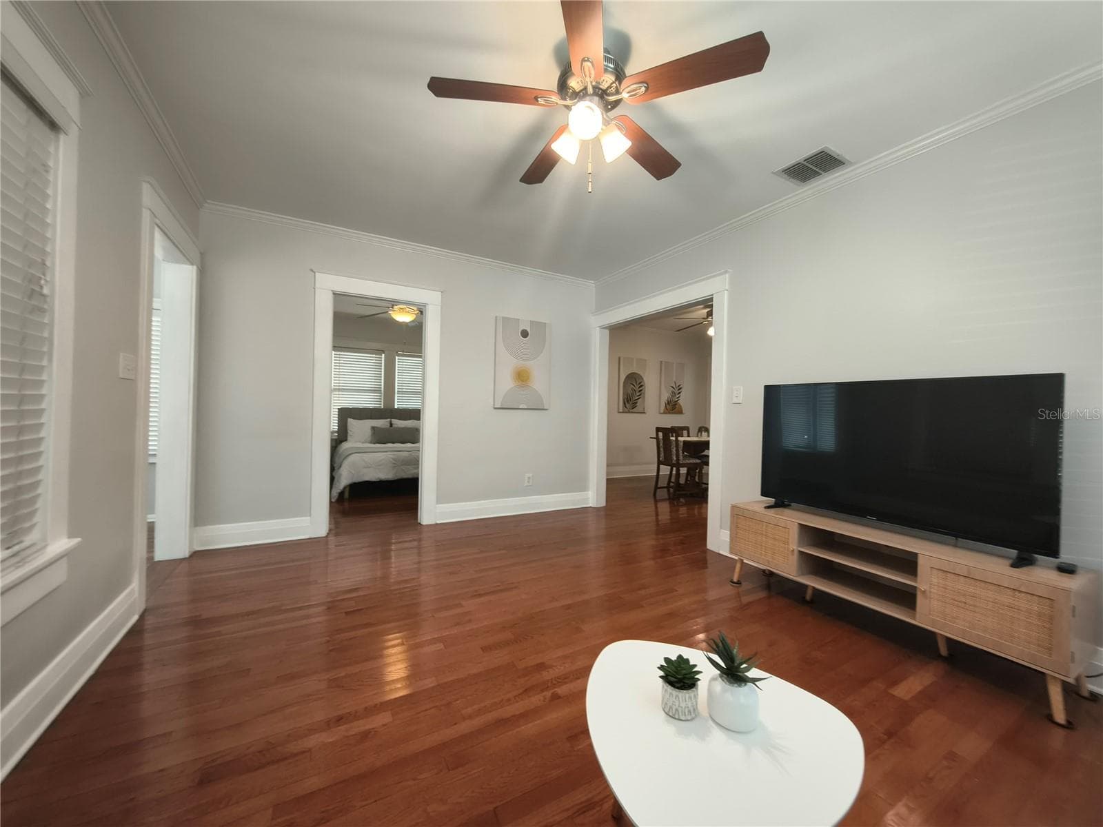 708 IDLEWILD AVENUE — photo 10 of 26