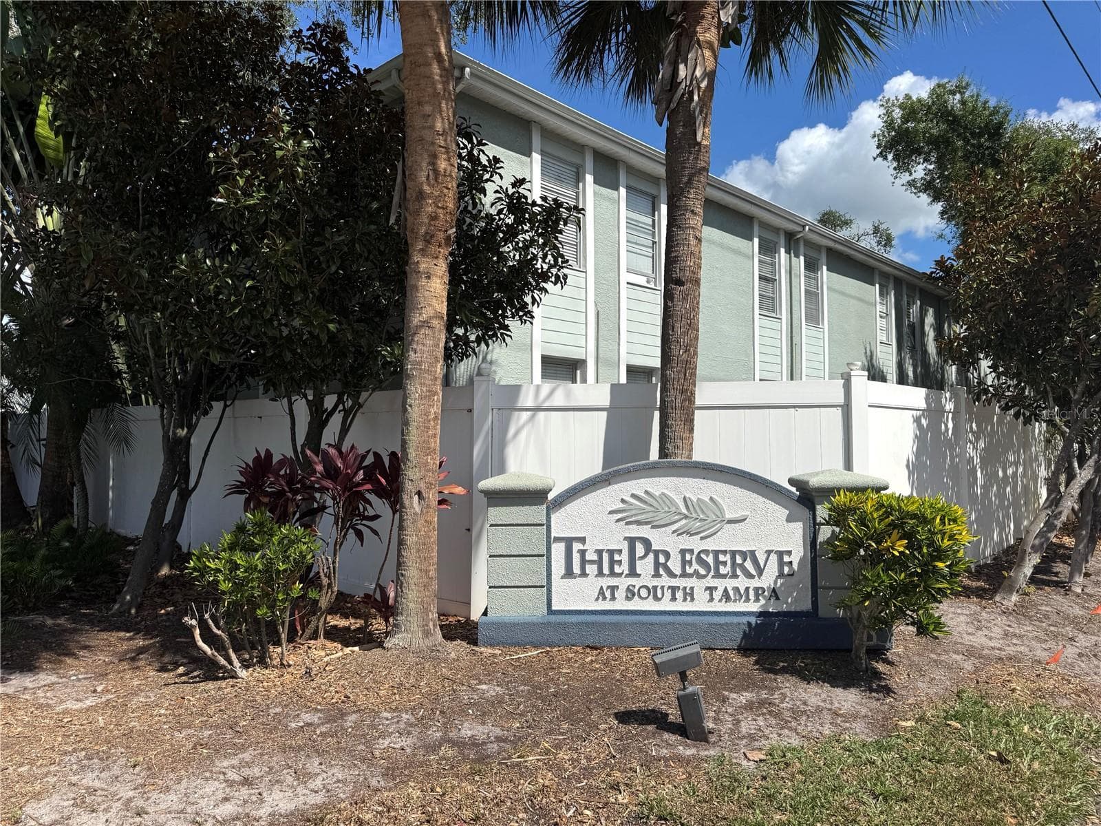 5440 MACDILL AVENUE — photo 24 of 24
