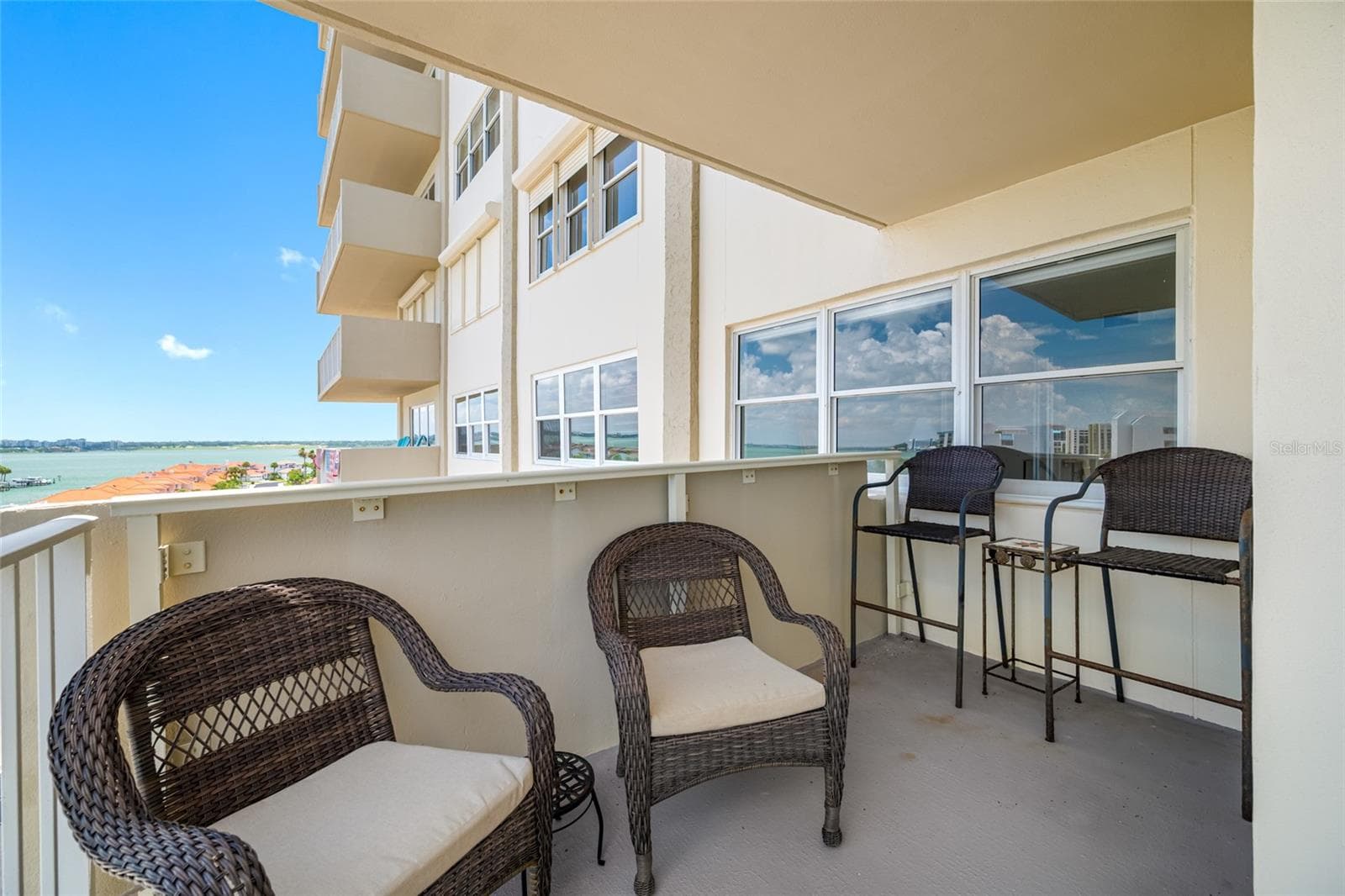 1621 GULF BOULEVARD — photo 45 of 97