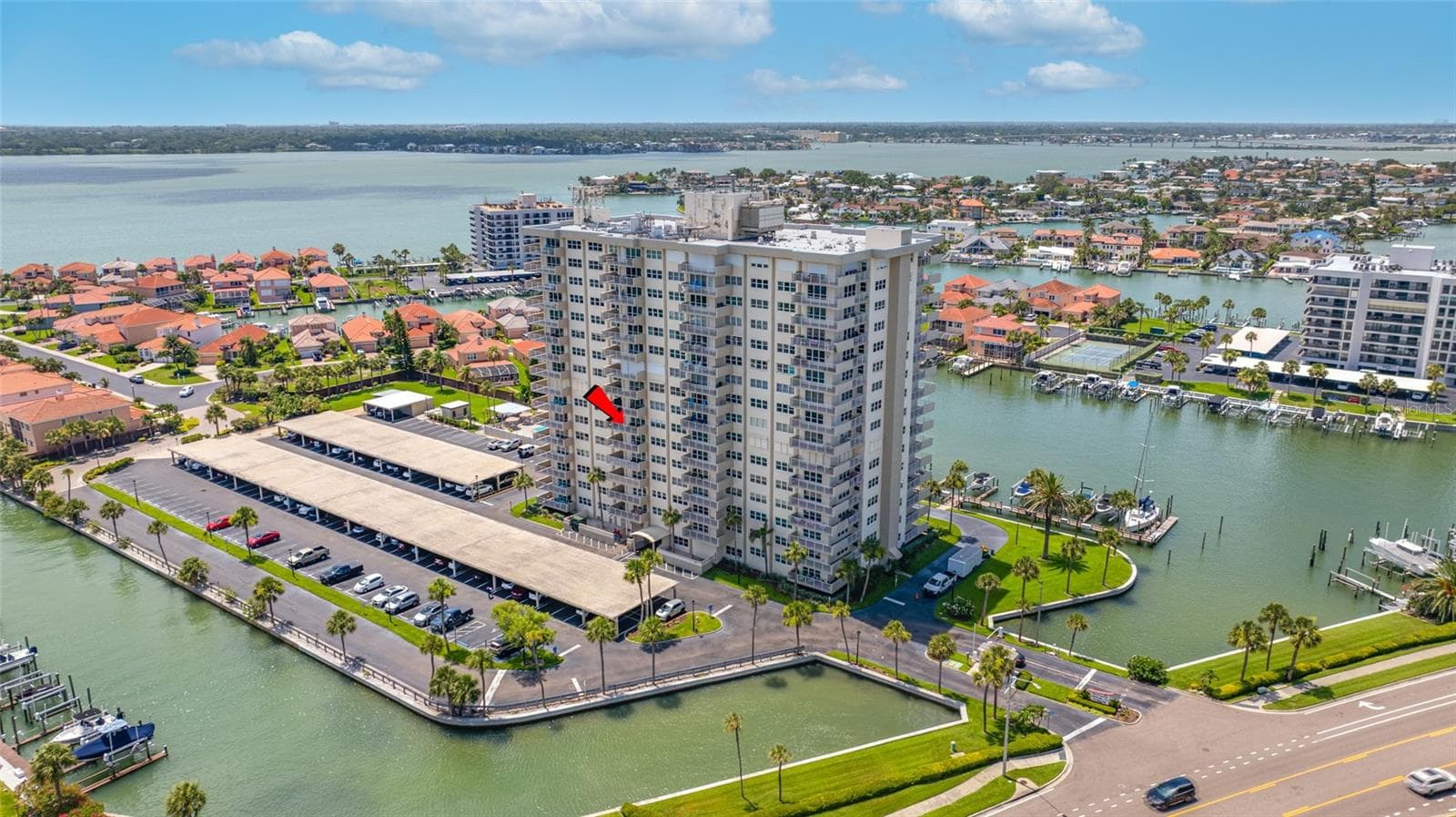 1621 GULF BOULEVARD — photo 77 of 97