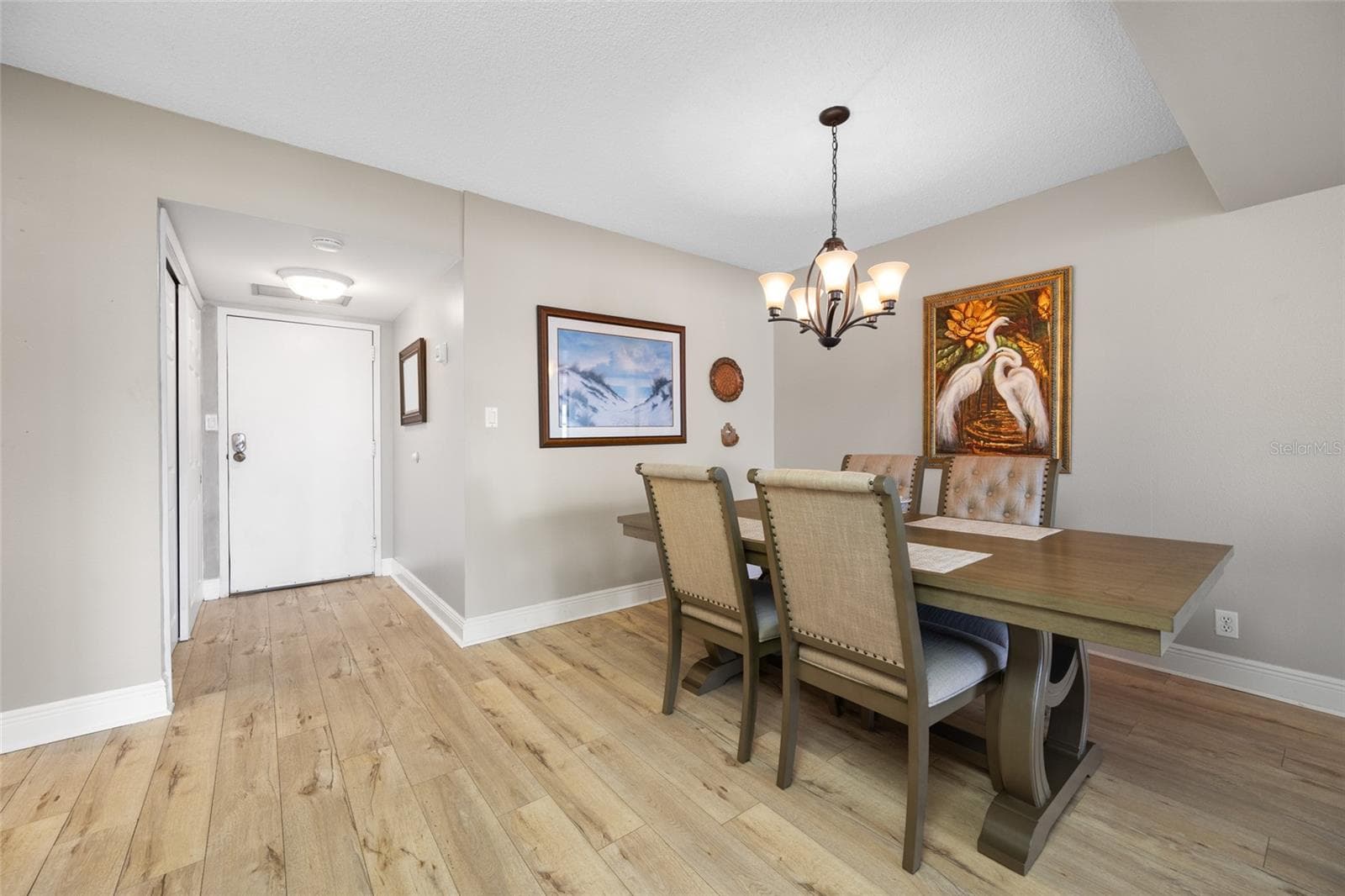 1621 GULF BOULEVARD — photo 4 of 97