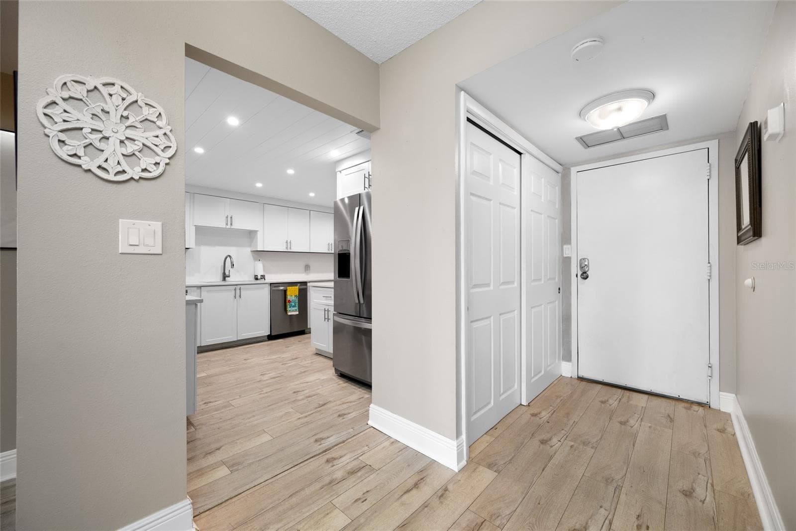 1621 GULF BOULEVARD — photo 3 of 97