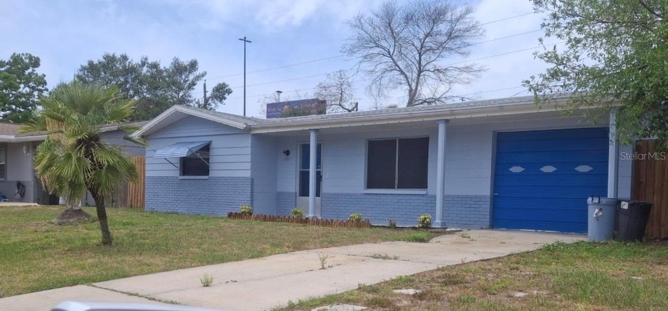 4601 EASTWOOD LANE — photo 1 of 14