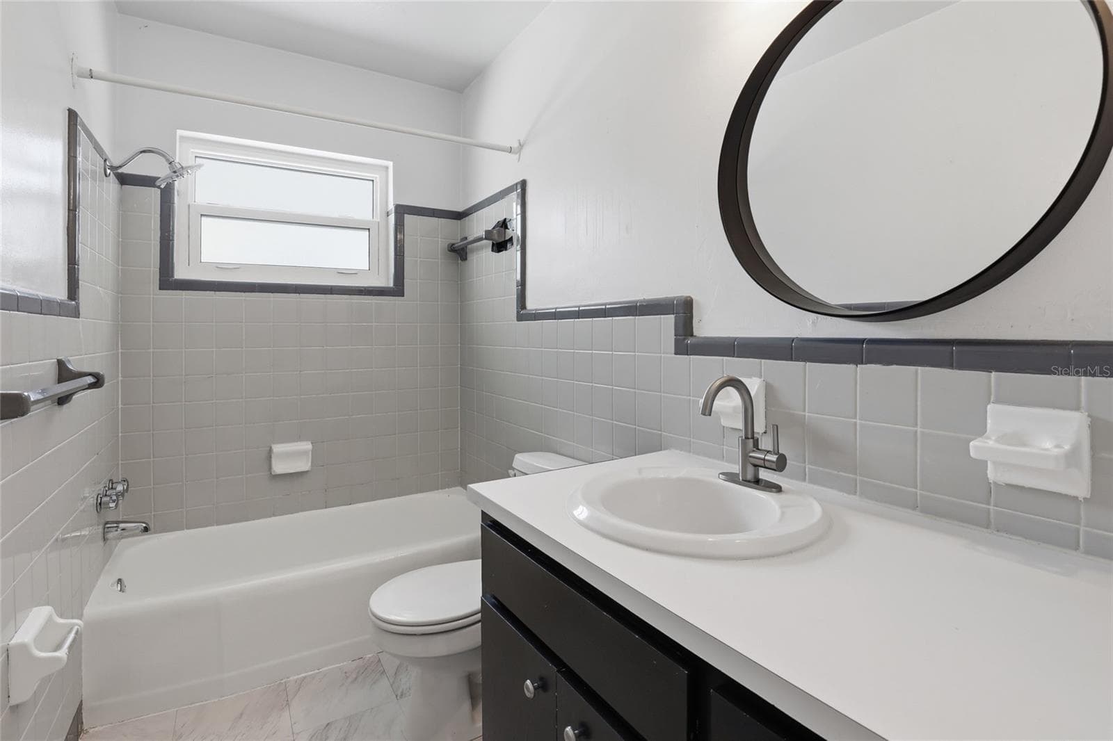 2627 DUEBY STREET — photo 27 of 90