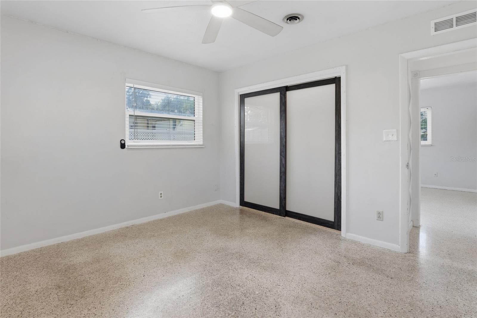 2627 DUEBY STREET — photo 22 of 90