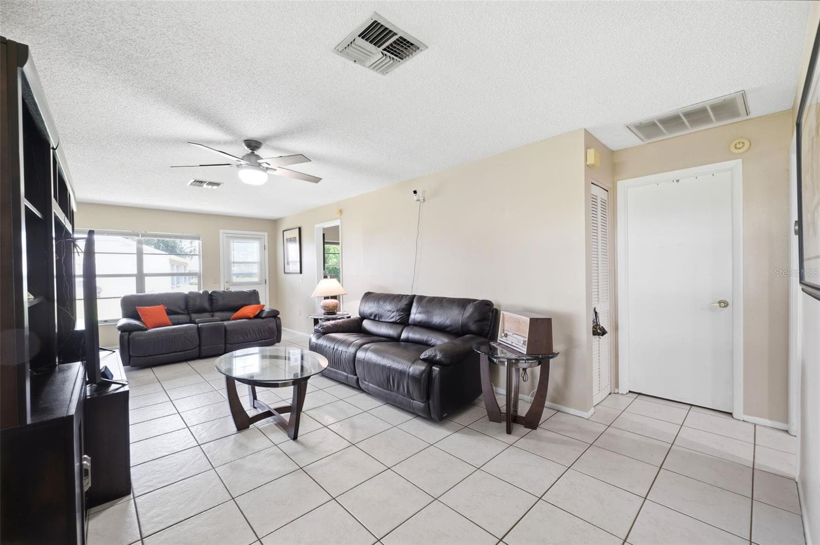 4903 LEYTE COURT — photo 4 of 20