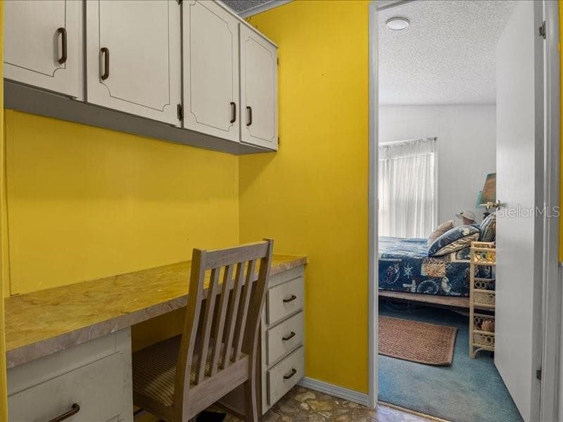 111 CHERRYWOOD DRIVE — photo 14 of 34