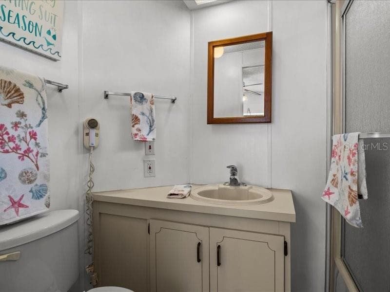111 CHERRYWOOD DRIVE — photo 17 of 34