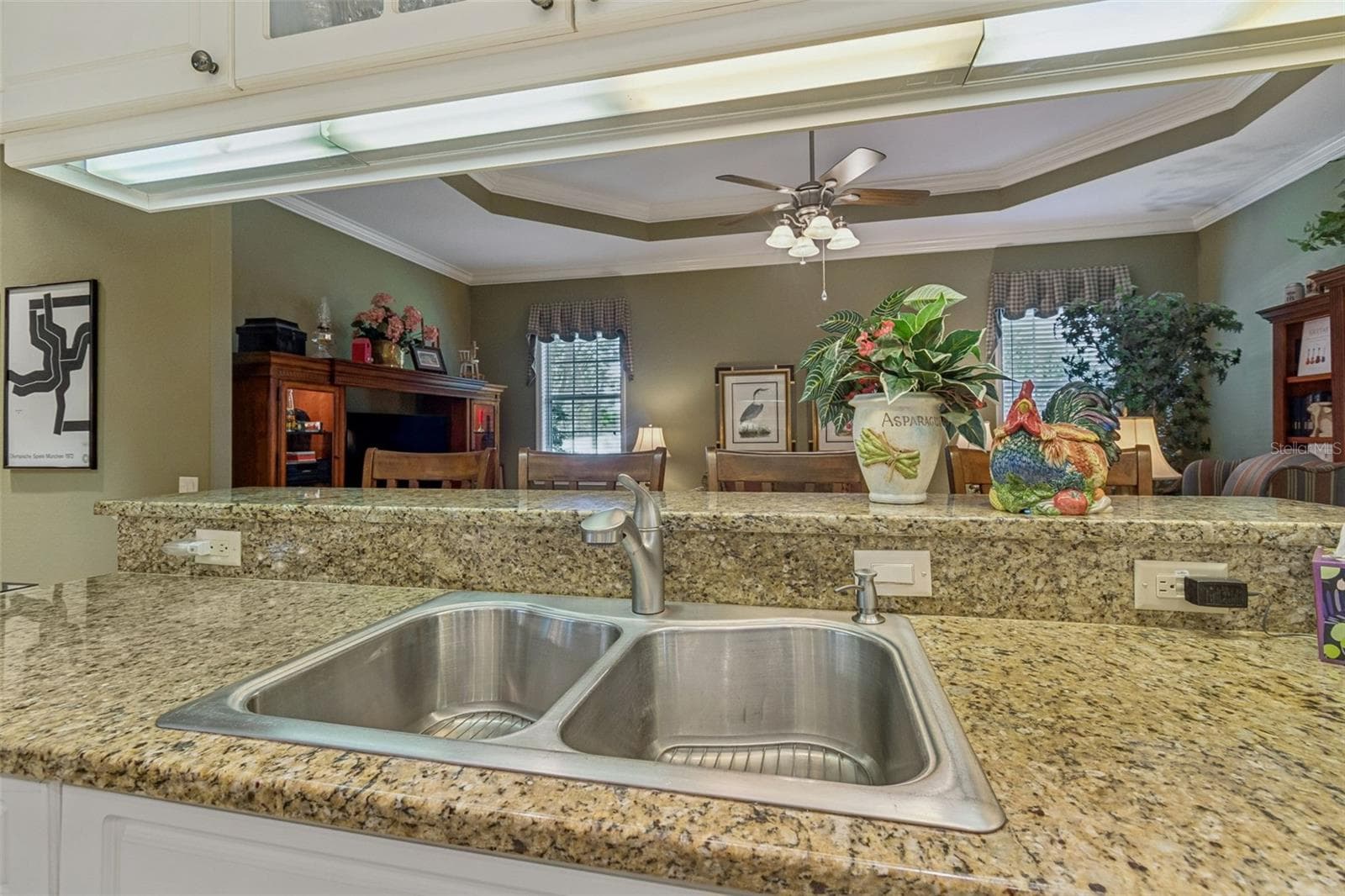 2349 CHESTERFIELD CIRCLE — photo 36 of 67
