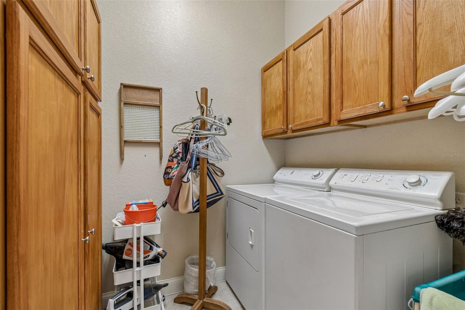 2349 CHESTERFIELD CIRCLE — photo 42 of 67