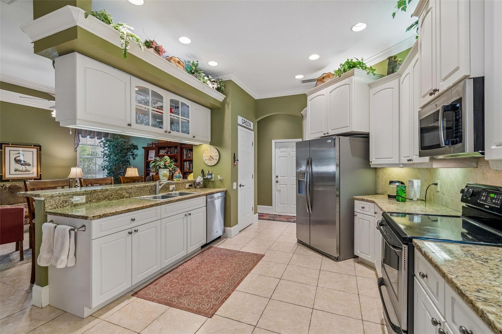 2349 CHESTERFIELD CIRCLE — photo 32 of 67