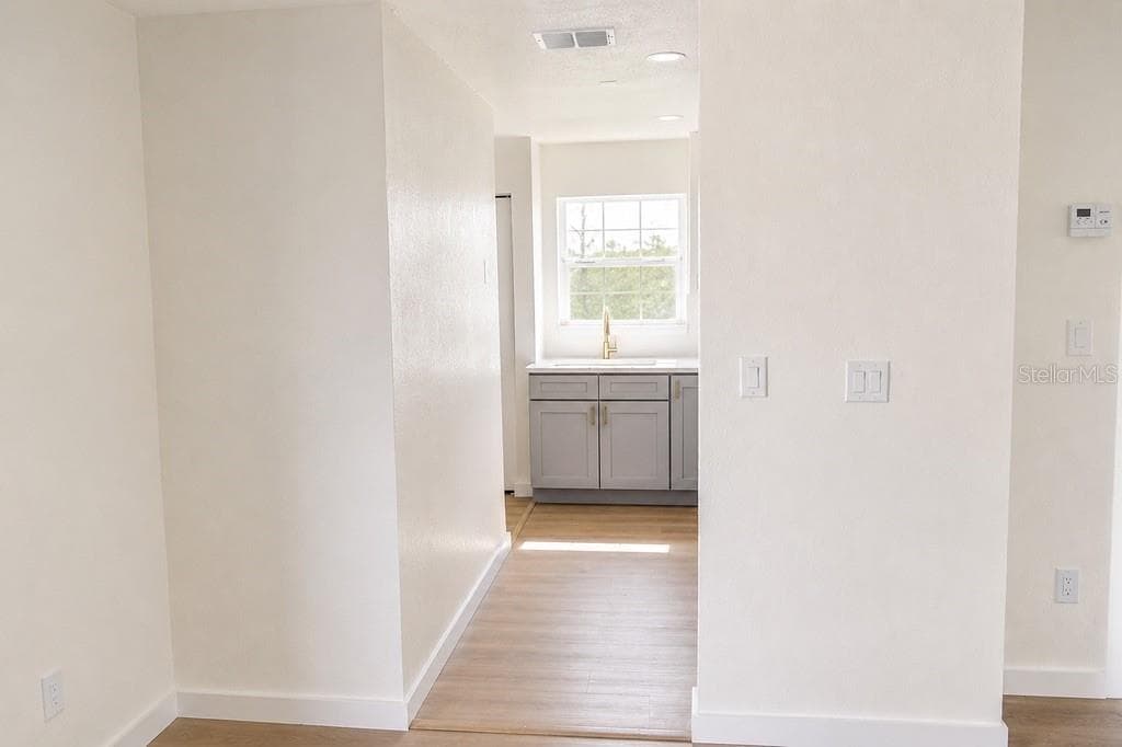 4443 KING COLE BOULEVARD — photo 10 of 26