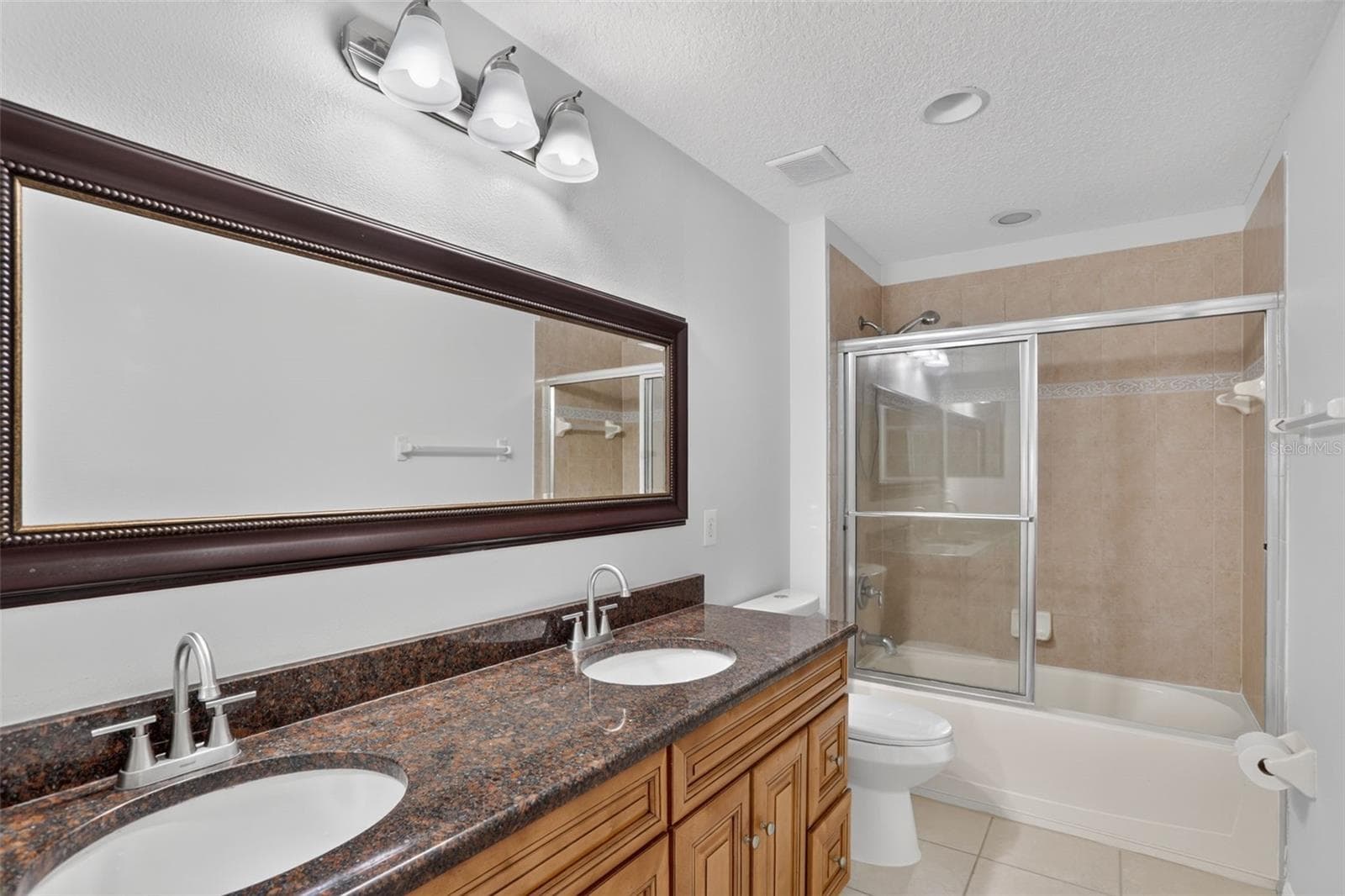 2521 BARWICK STREET — photo 35 of 76