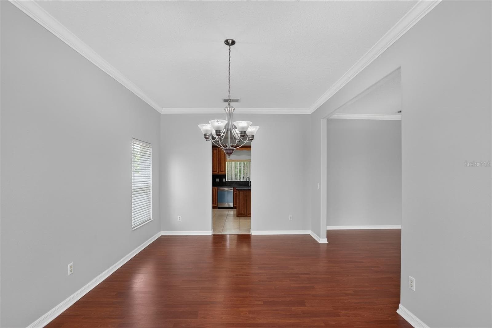 2521 BARWICK STREET — photo 7 of 76