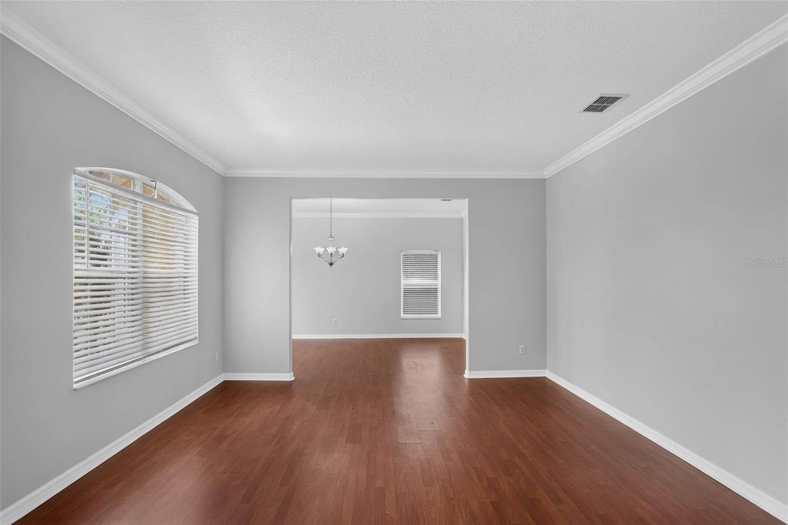 2521 BARWICK STREET — photo 4 of 76