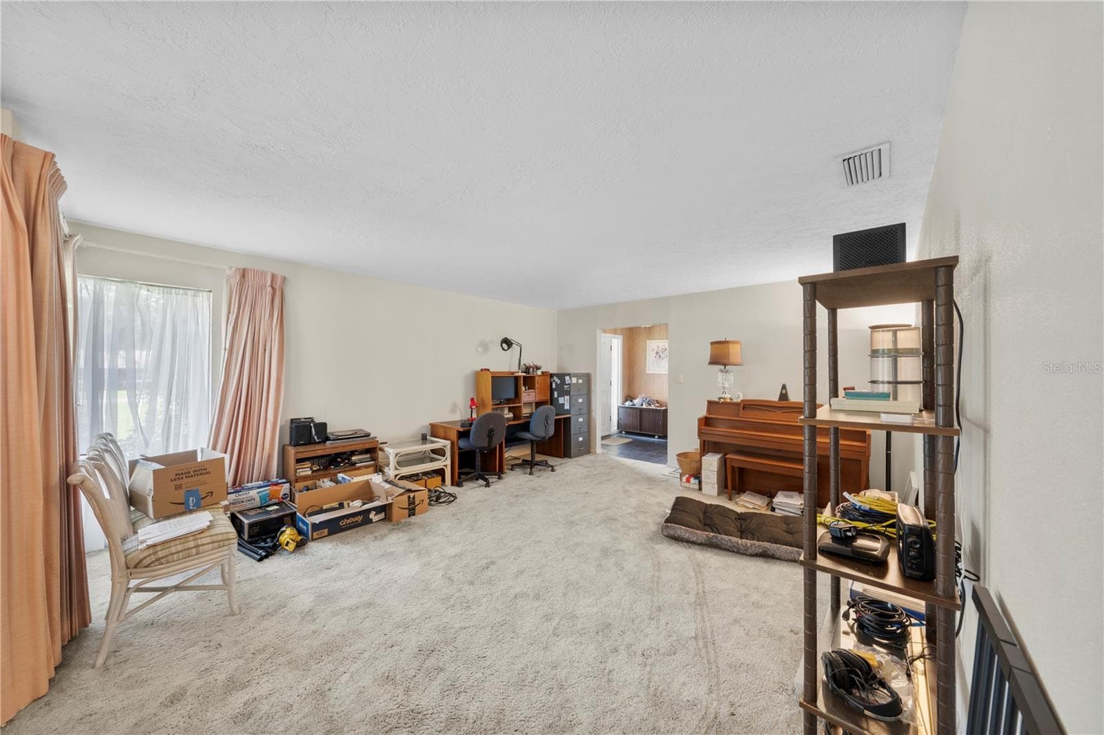 2137 11TH STREET — photo 10 of 88