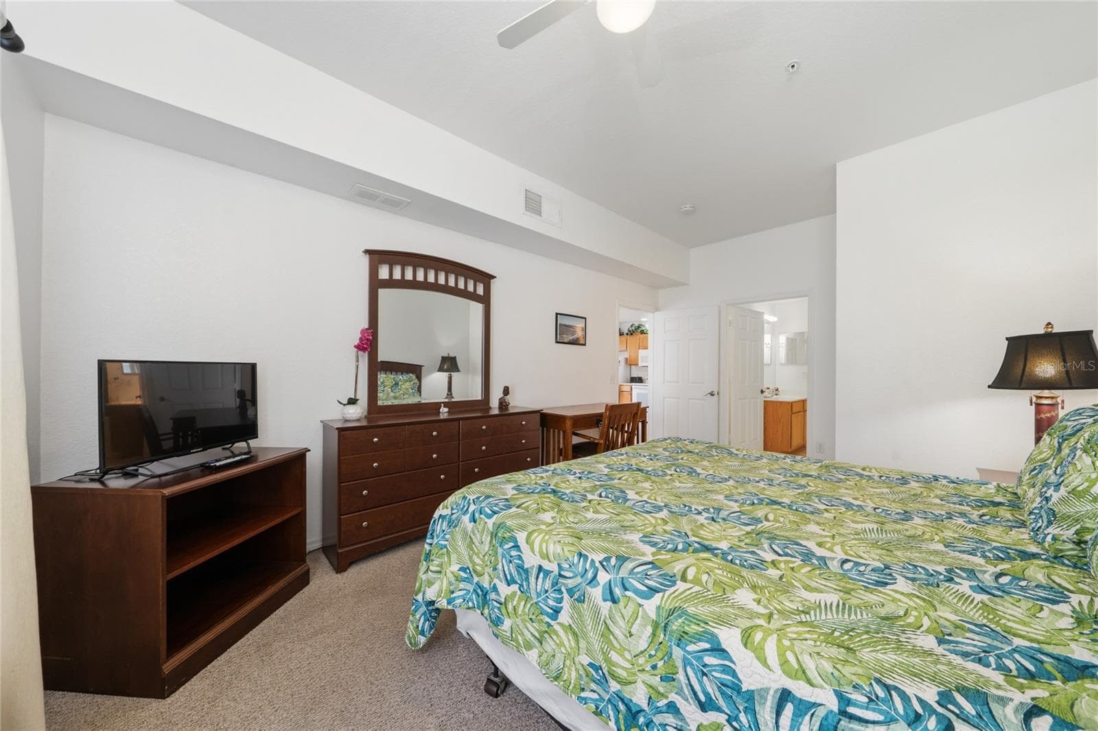 2270 SAN VITAL DRIVE — photo 13 of 33