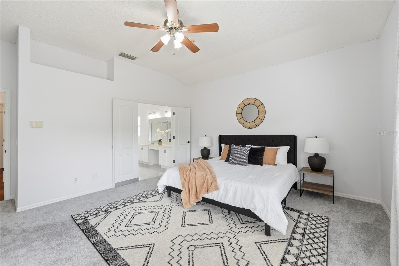 13000 CRYSTAL COVE DRIVE — photo 22 of 51