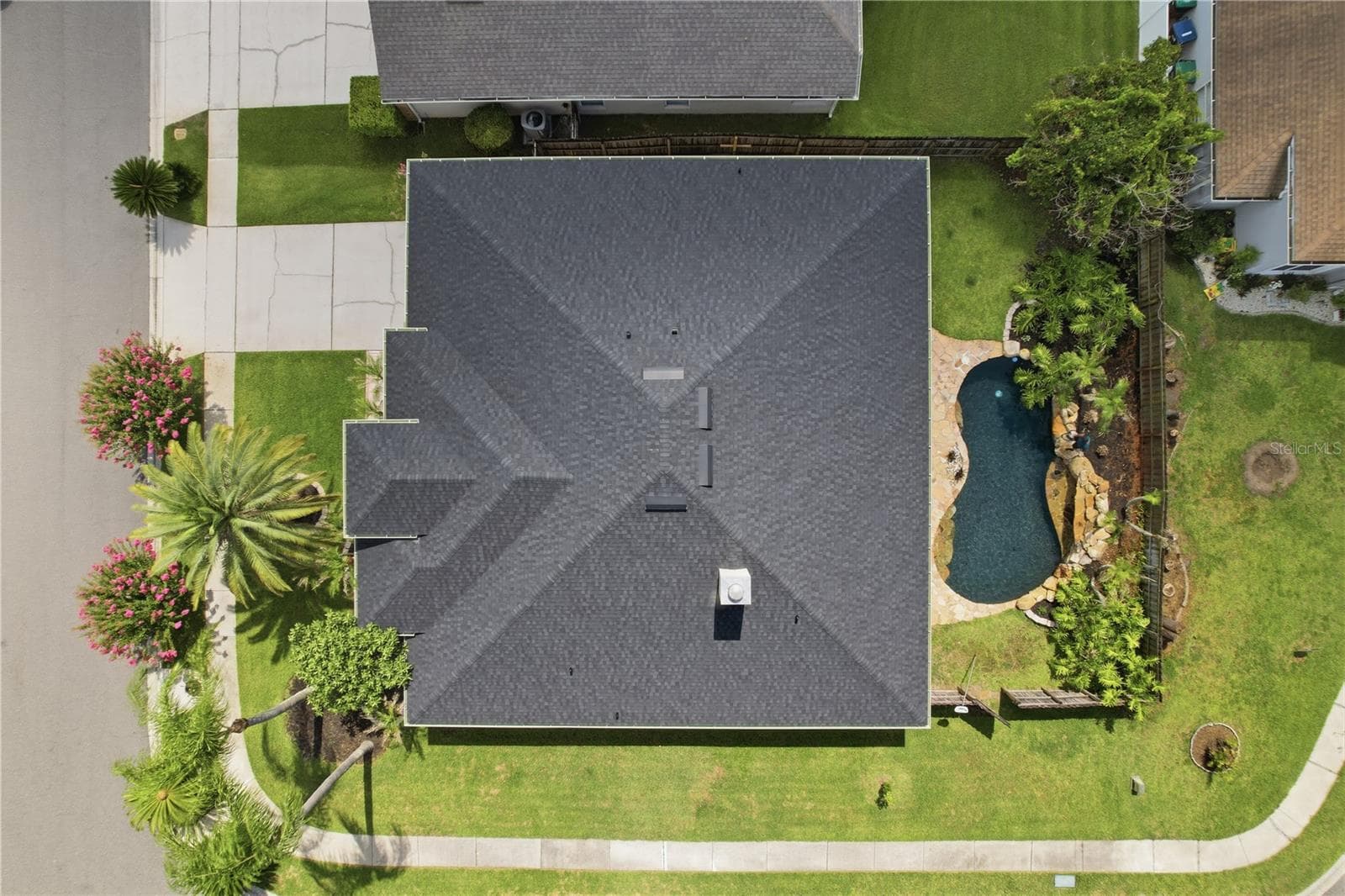 13000 CRYSTAL COVE DRIVE — photo 39 of 51
