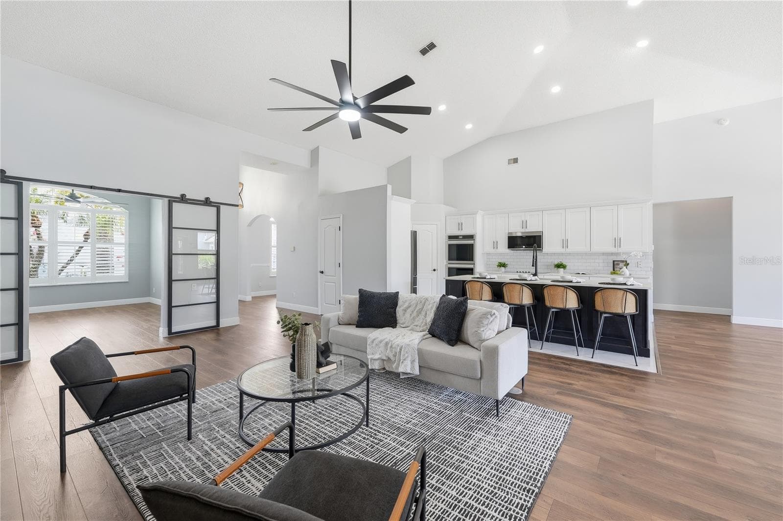 13000 CRYSTAL COVE DRIVE — photo 18 of 51