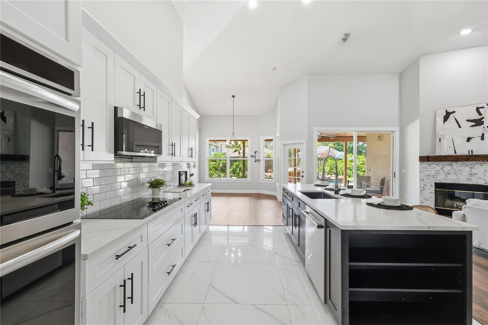 13000 CRYSTAL COVE DRIVE — photo 11 of 51