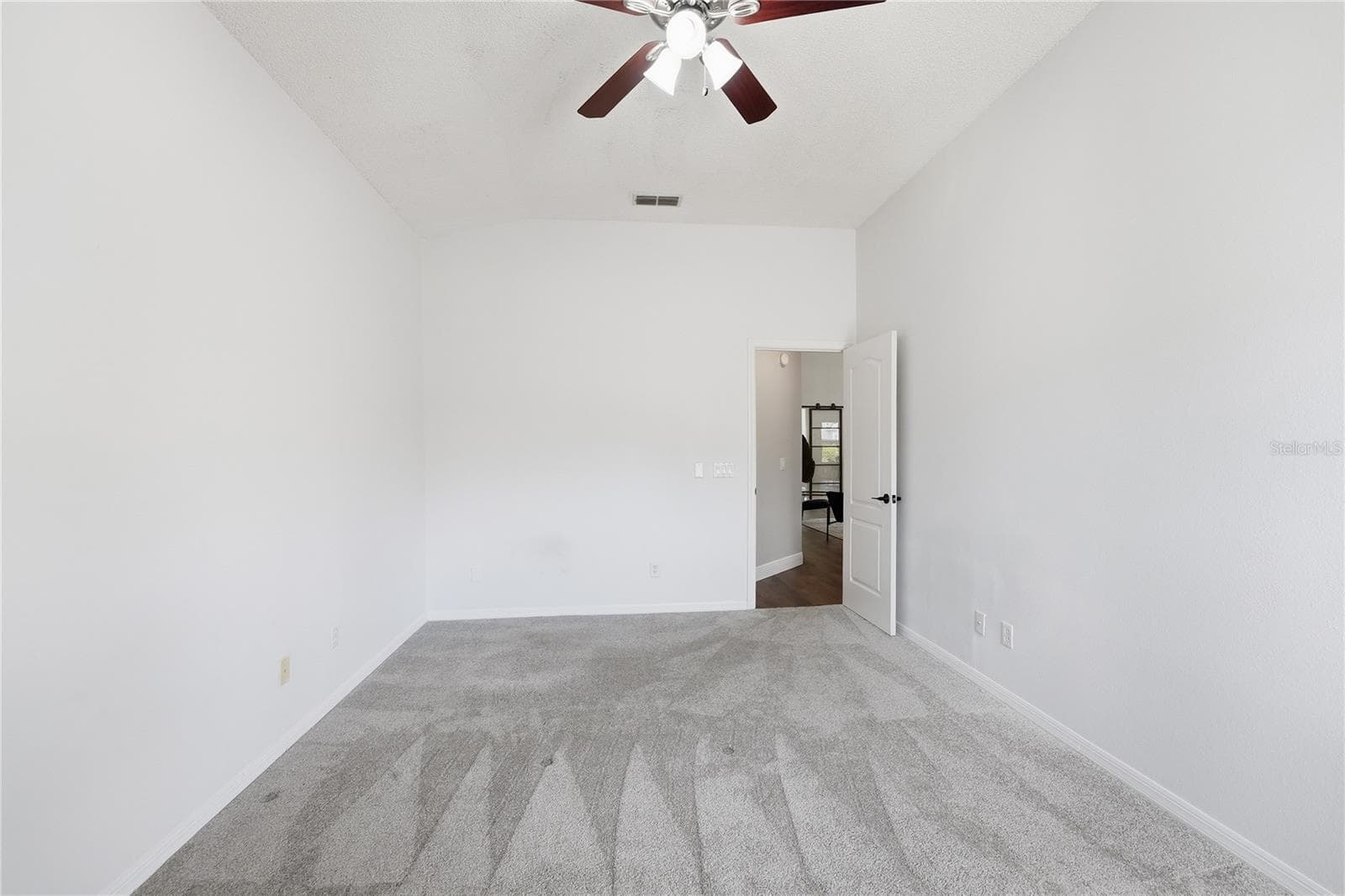 13000 CRYSTAL COVE DRIVE — photo 25 of 51