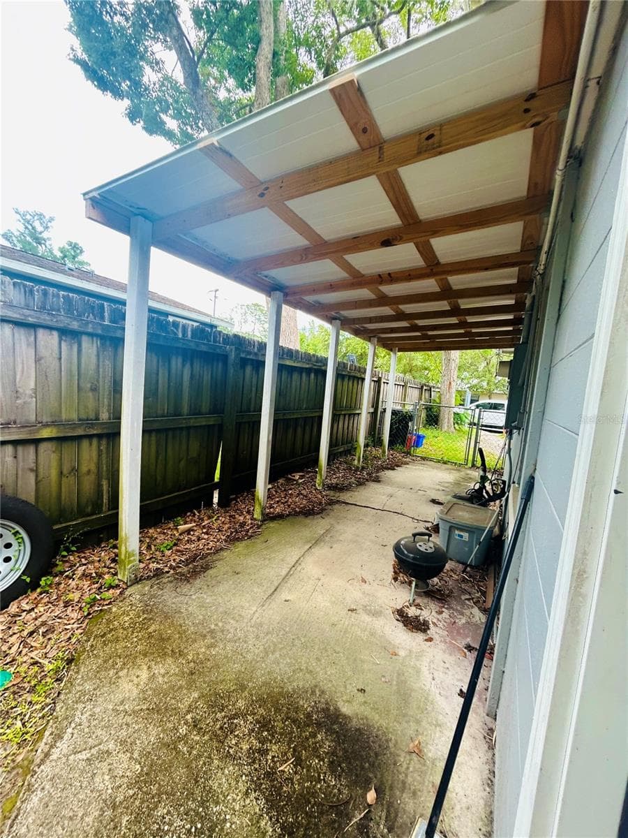 520 26TH AVENUE — photo 15 of 16