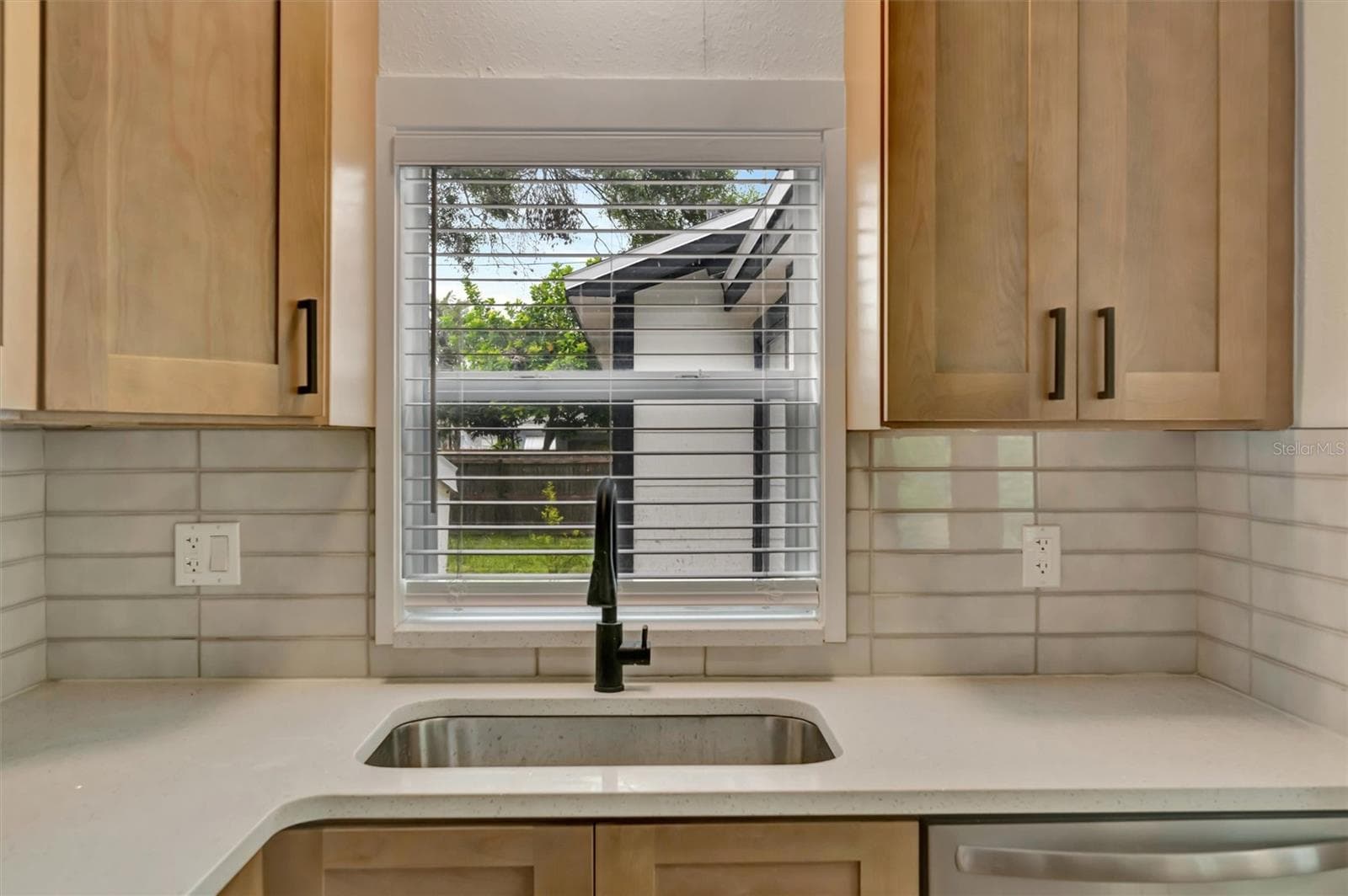 4327 3RD AVENUE — photo 25 of 50