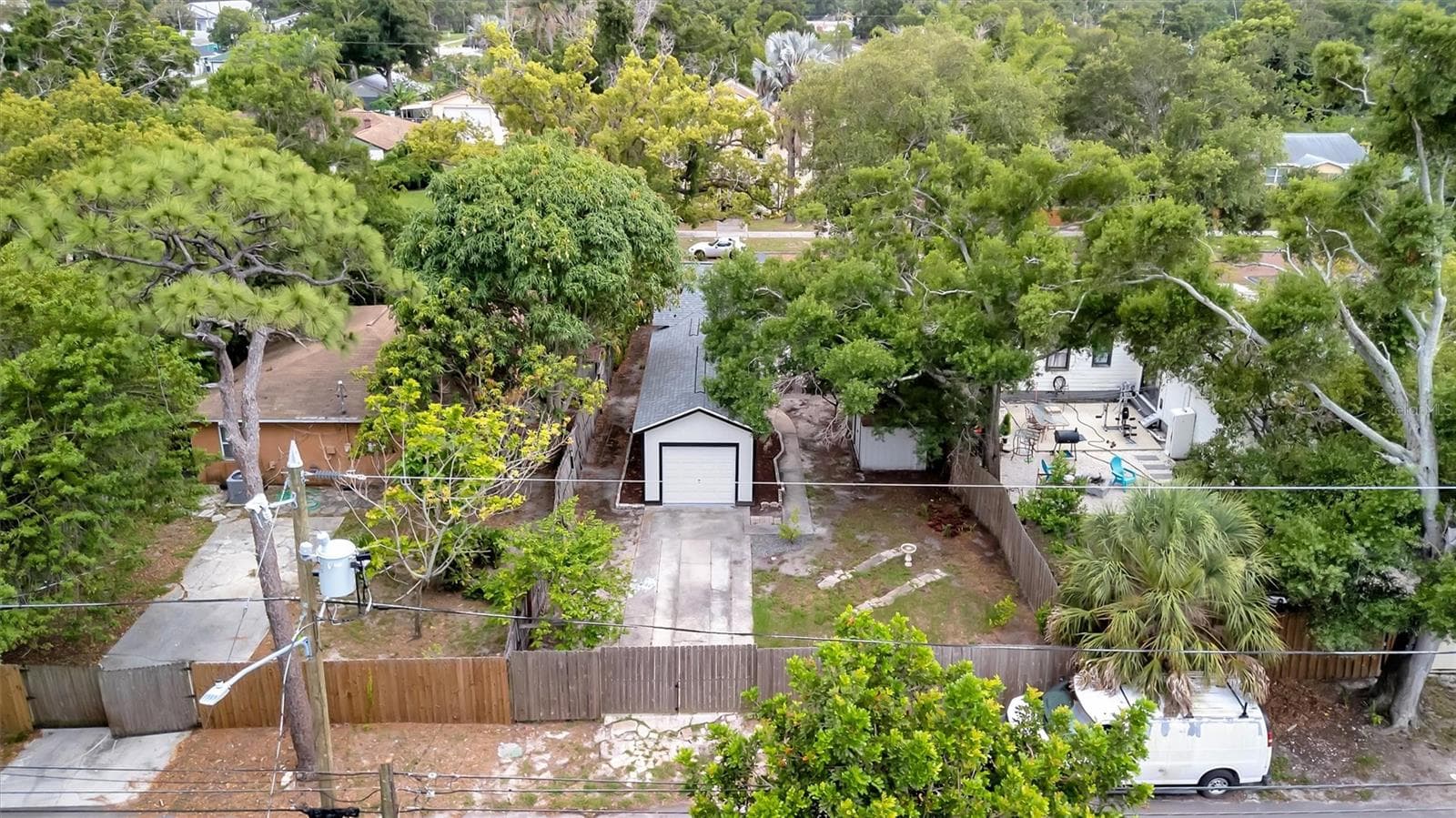4327 3RD AVENUE — photo 4 of 50