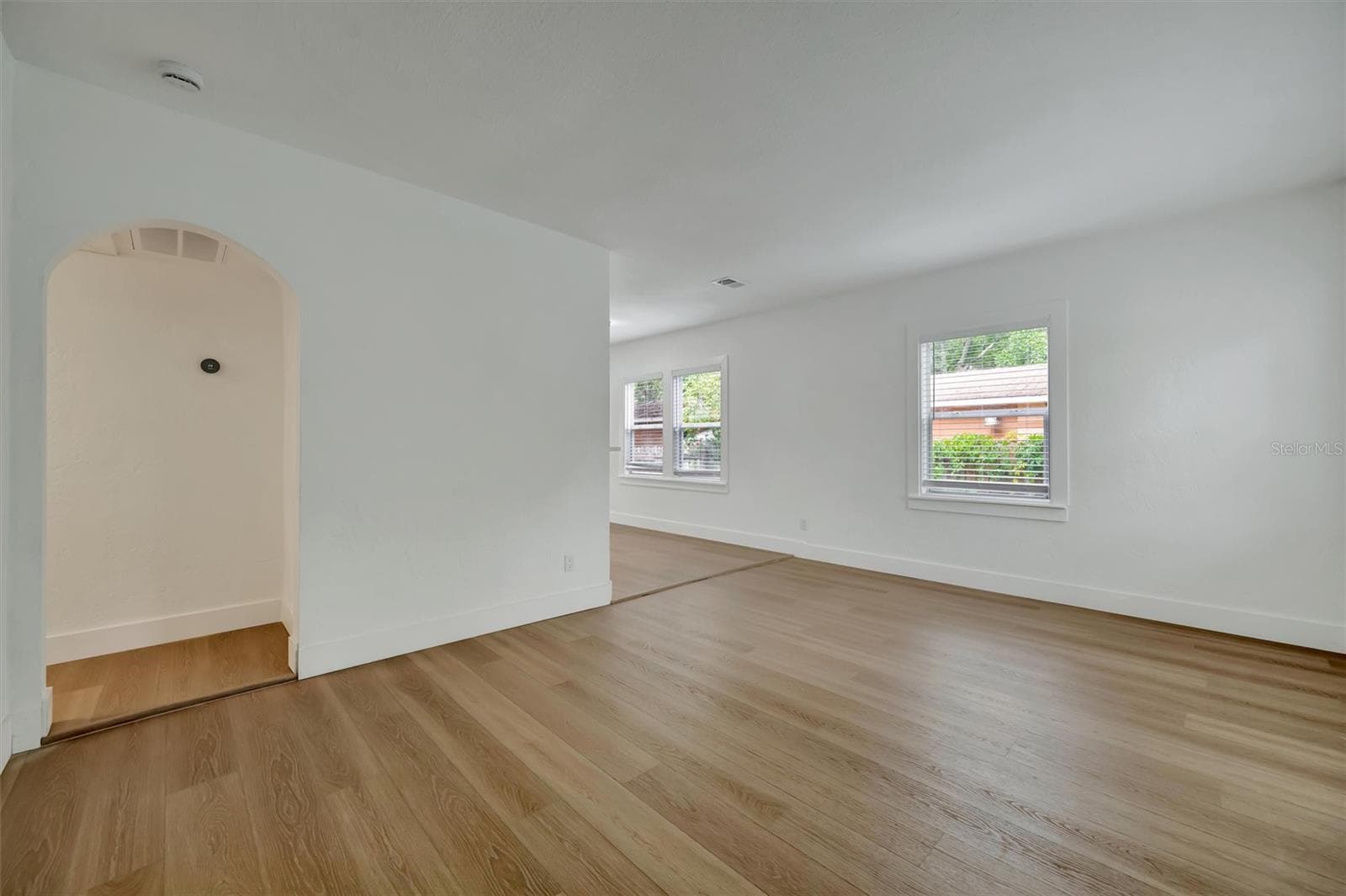 4327 3RD AVENUE — photo 14 of 50