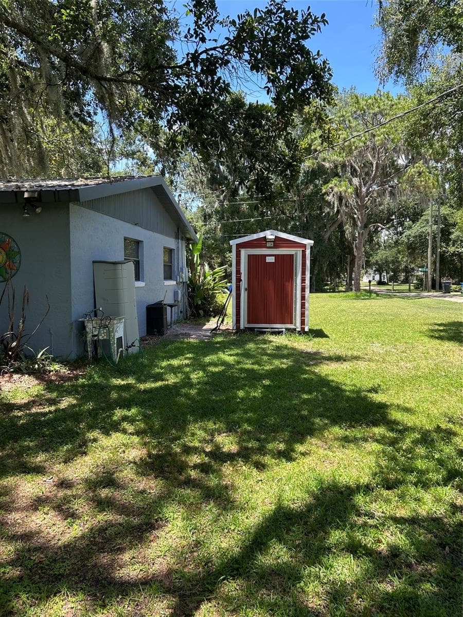 6005 DOC THOMPSON ROAD — photo 15 of 16