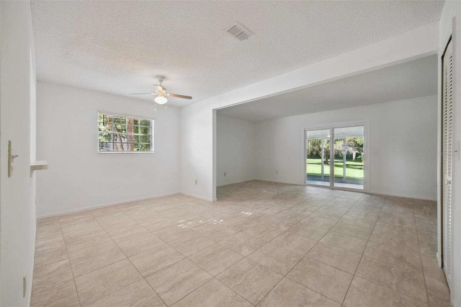 498 GREEN SPRING CIR — photo 5 of 20