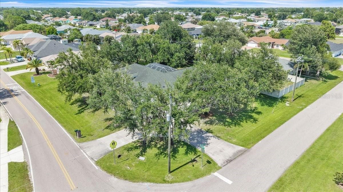 396 ORLANDO BOULEVARD — photo 48 of 54
