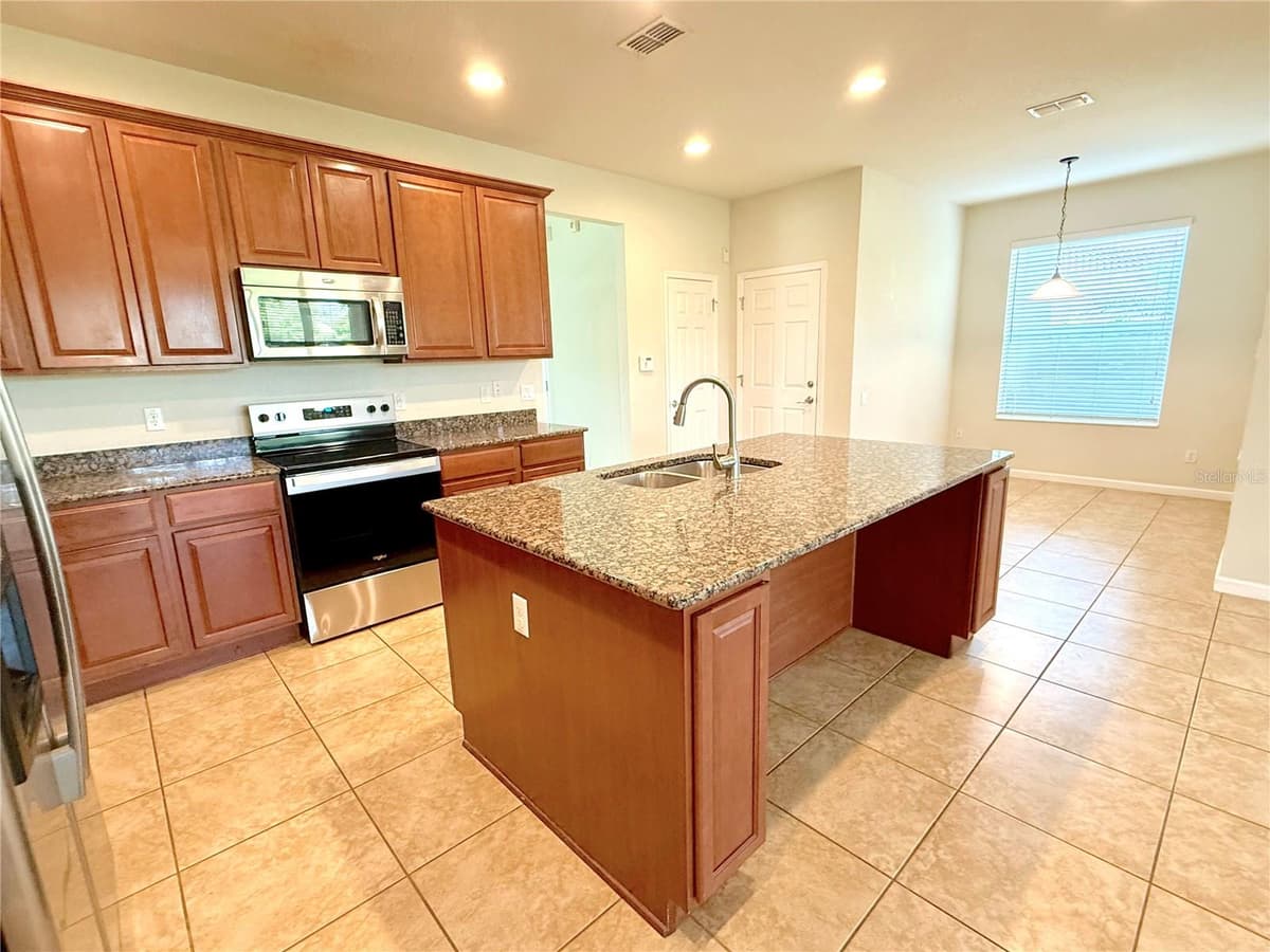 11848 ZELKOVA LANE — photo 19 of 85