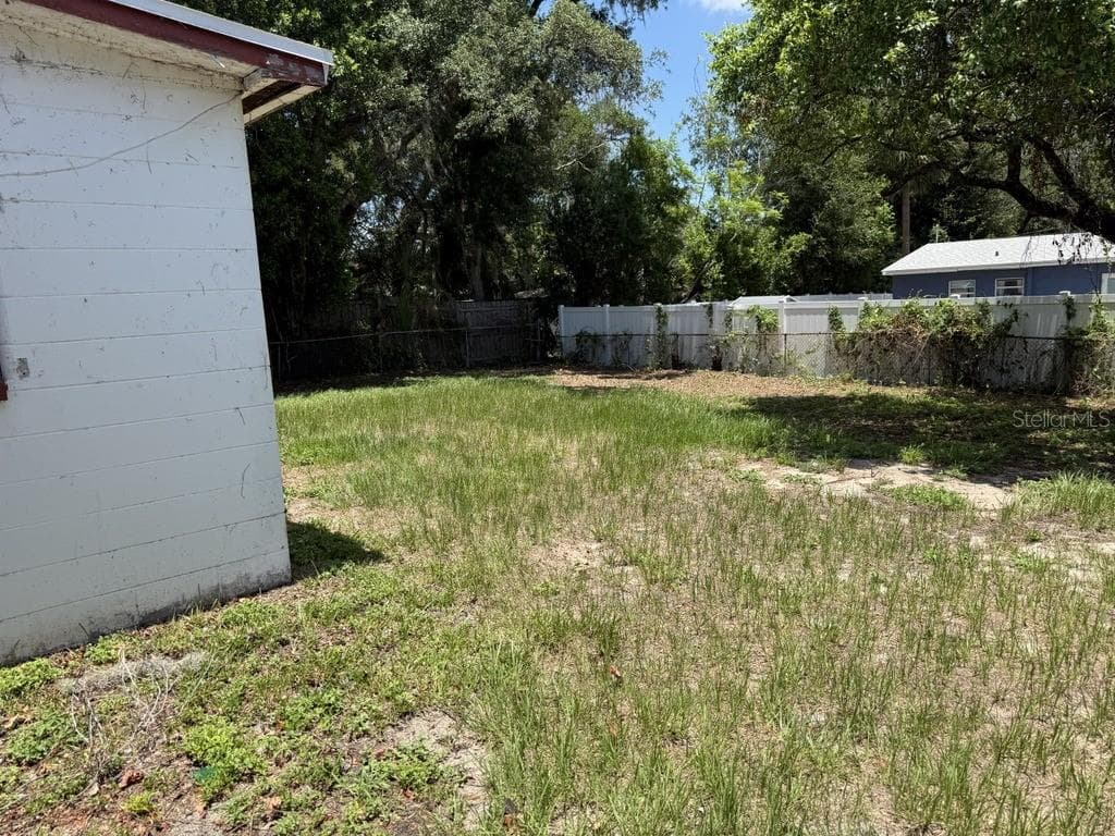 3012 HANNA AVENUE — photo 3 of 16