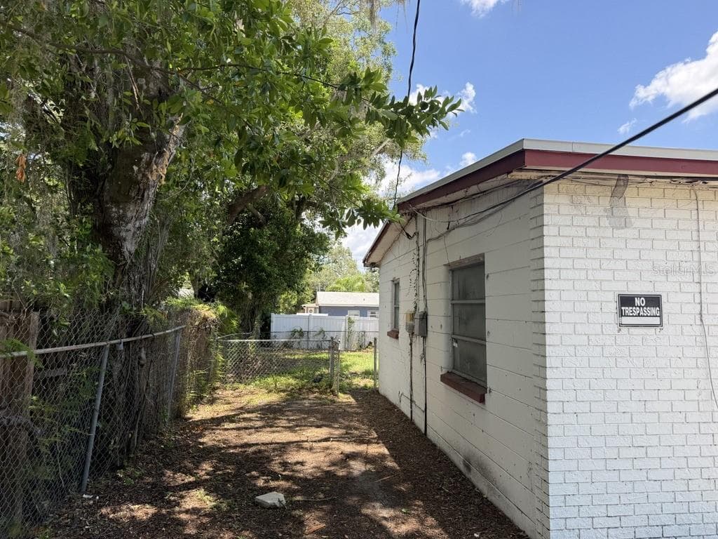 3012 HANNA AVENUE — photo 5 of 16